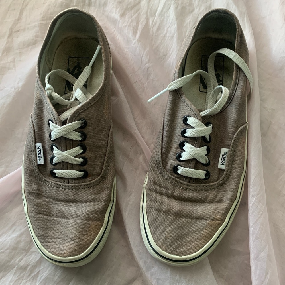 casual vans grey low top shoes